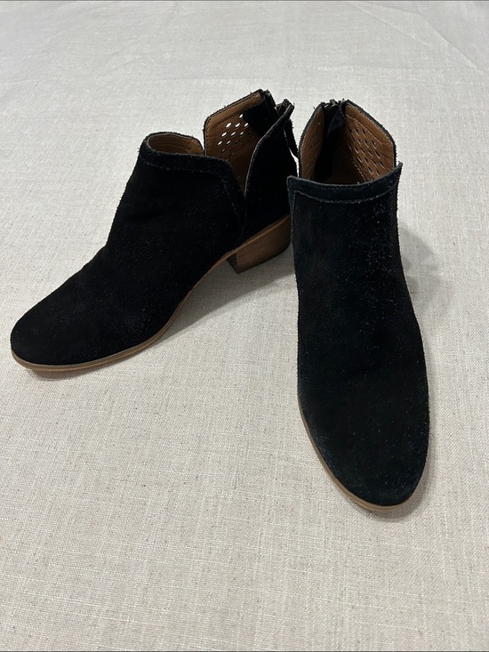 Susina Shoes - Susina Boots Women’s 9 Blakely Black Suede Perforated Block Heel Ankle Booties